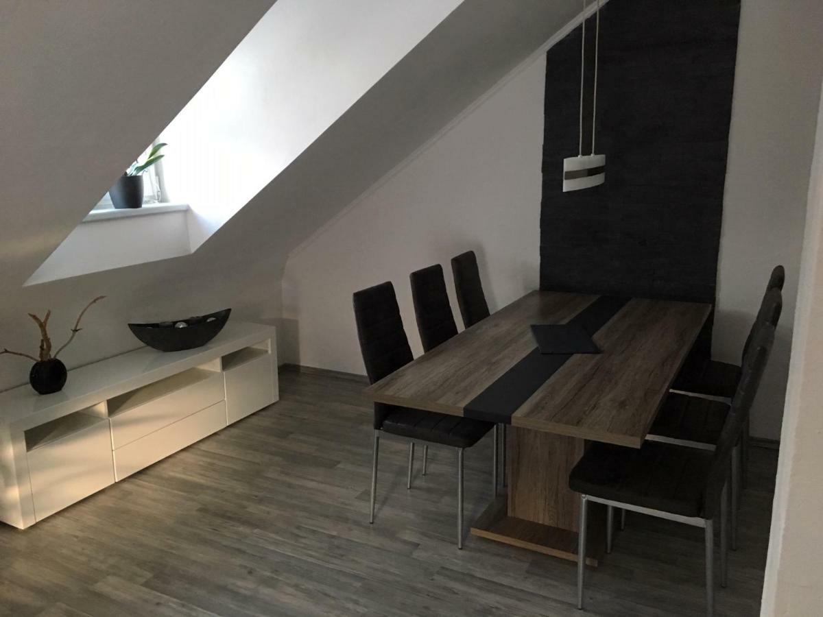 Ferienwohnung Zur Burgmauer Welschbillig Exterior foto