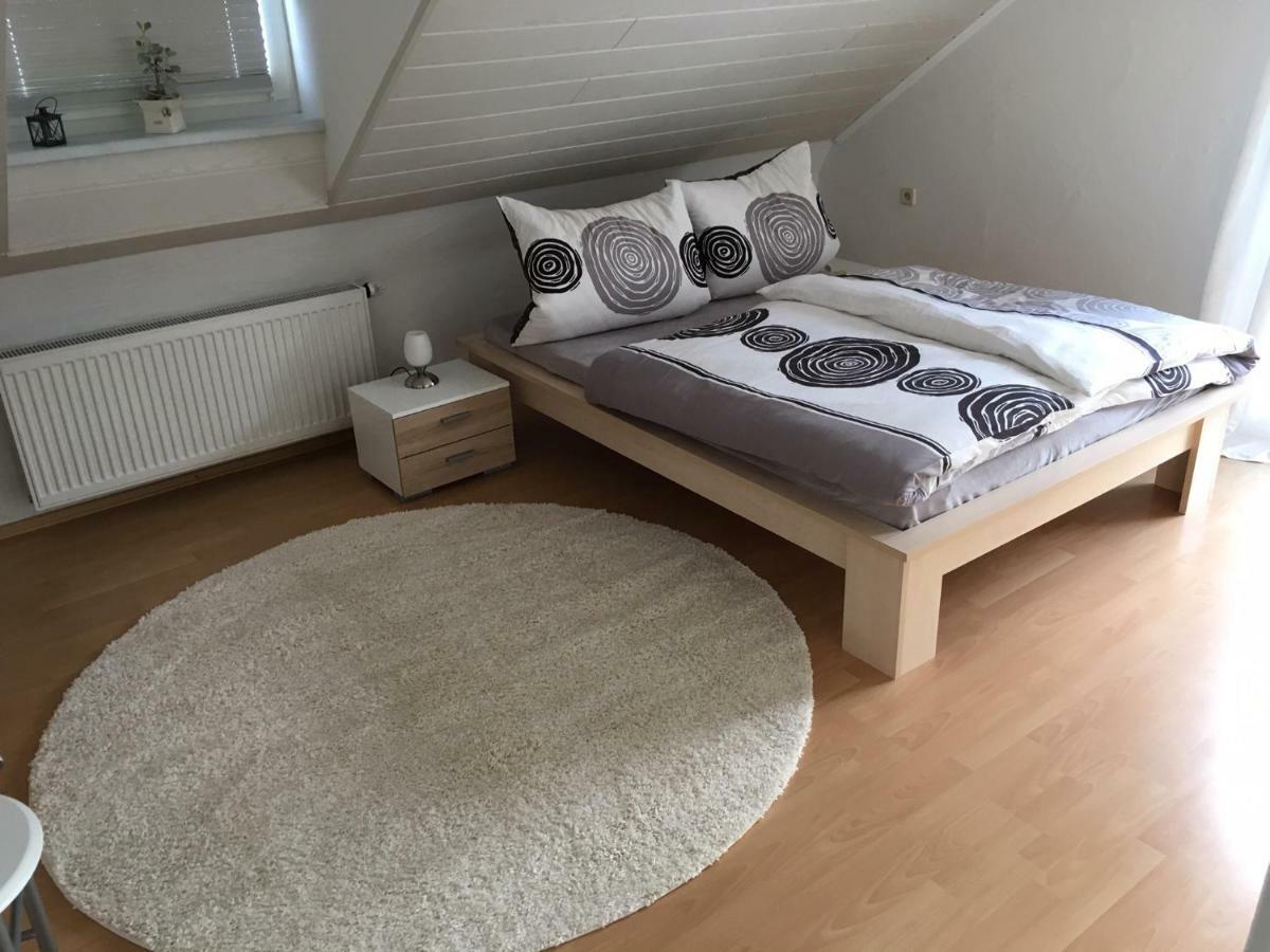 Ferienwohnung Zur Burgmauer Welschbillig Exterior foto